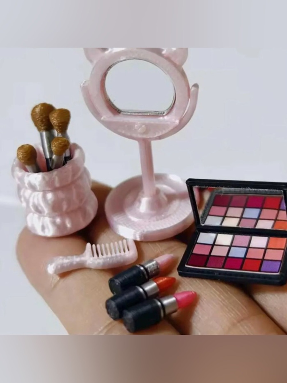 Dollhouse Miniature 3D Printed Makeup Set 1:12 Scale, Mini Makeup, Doll Makeup